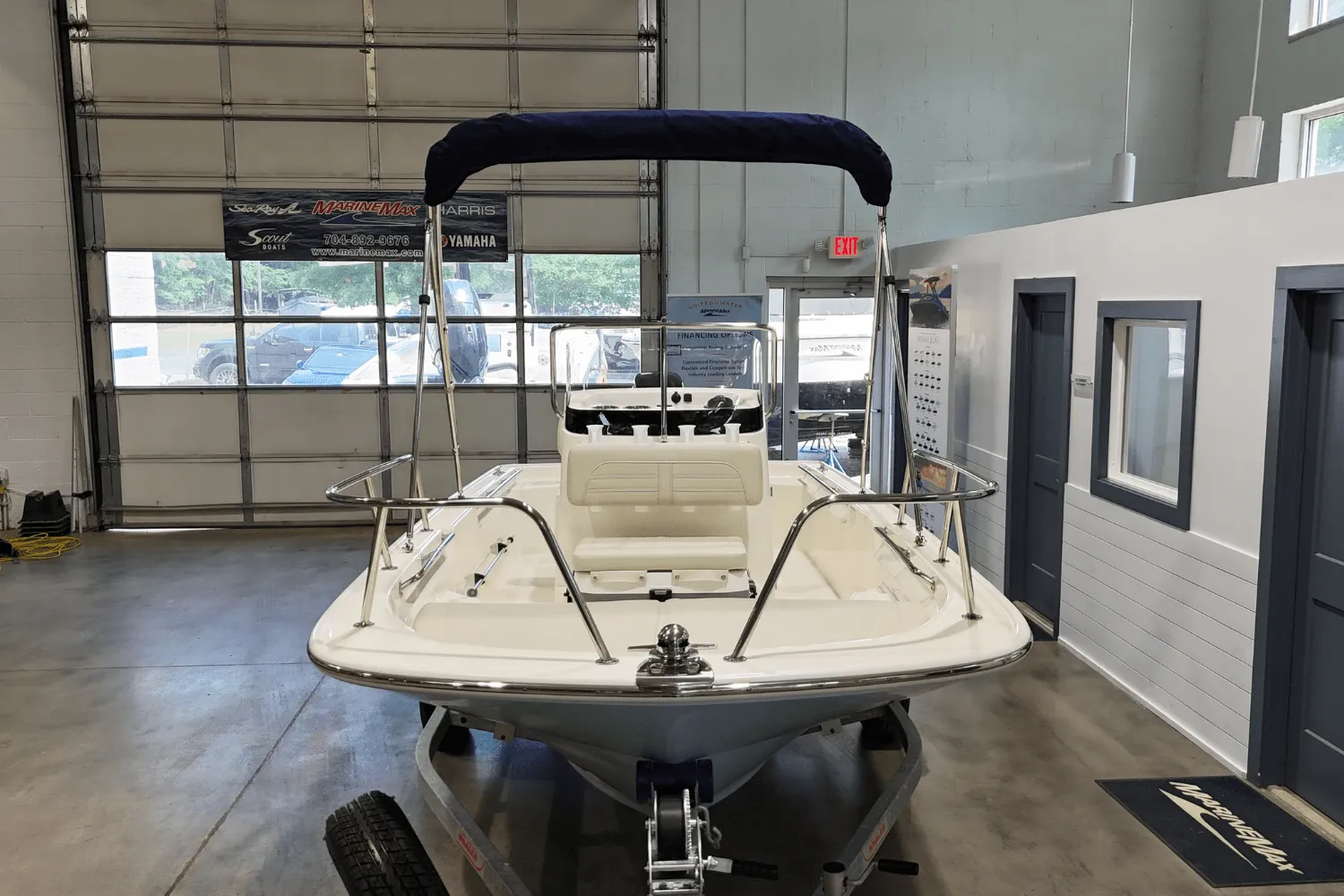 2025 Boston Whaler 150 Montauk Image Thumbnail #6