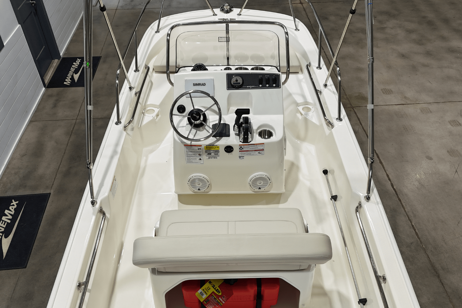 2025 Boston Whaler 150 Montauk Image Thumbnail #14