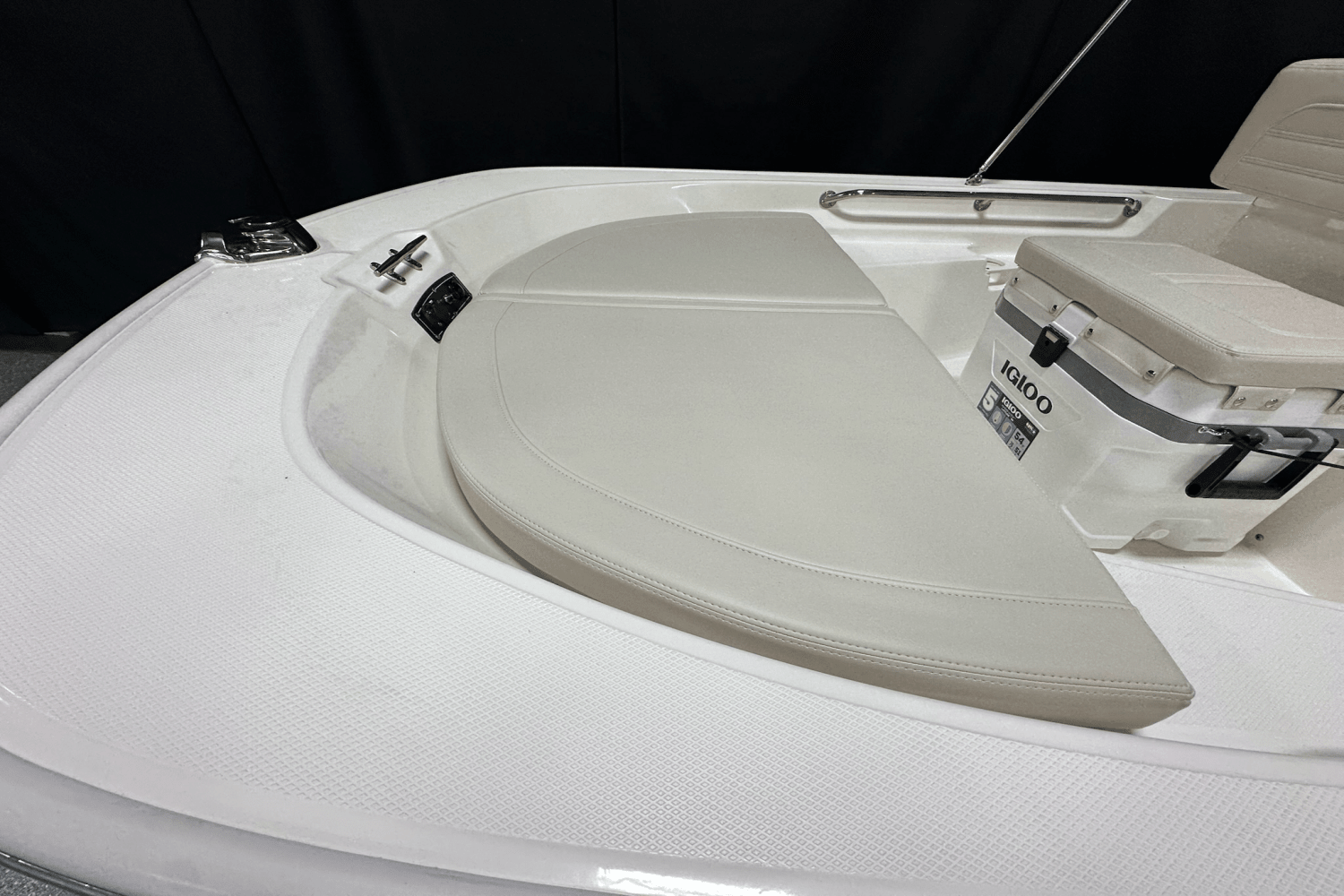 2026 Boston Whaler 150 Montauk Image Thumbnail #13