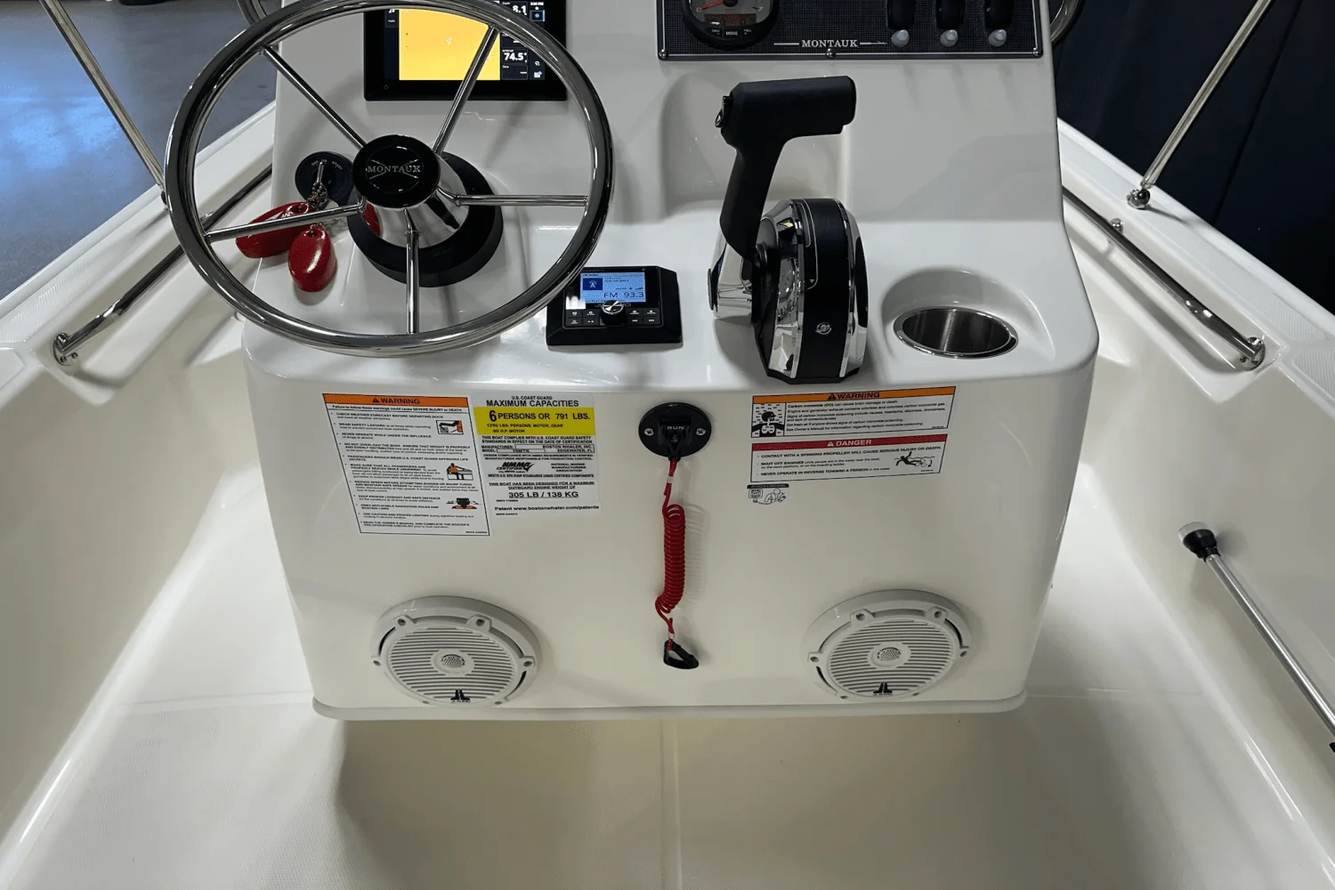 2026 Boston Whaler 150 Montauk Image Thumbnail #35