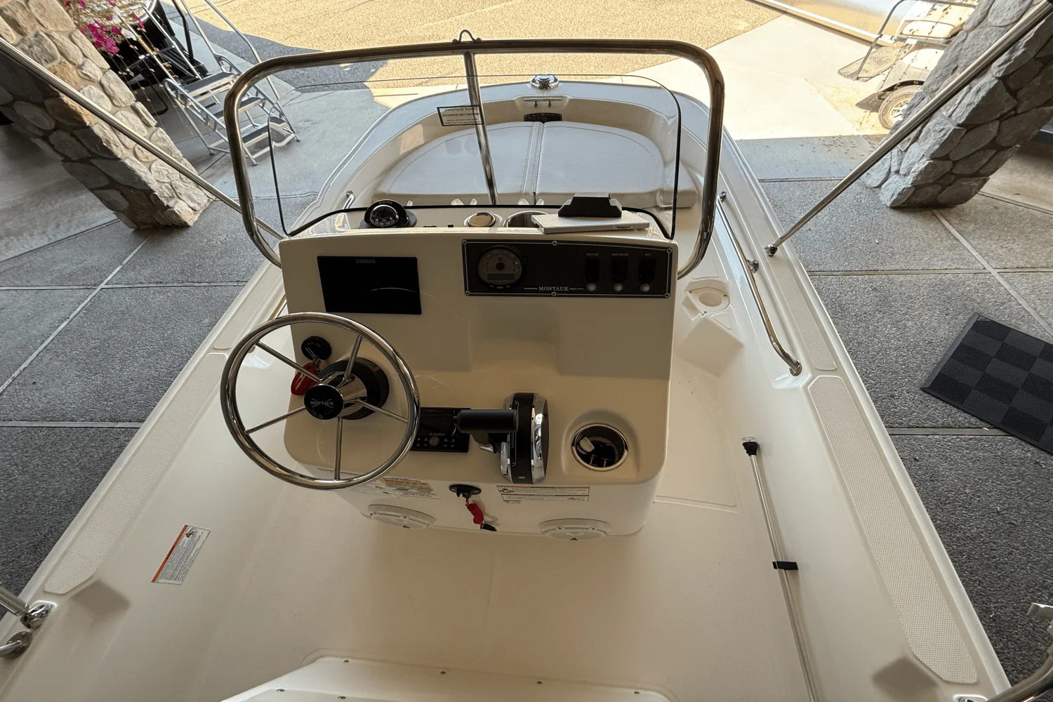 2026 Boston Whaler 150 Montauk Image Thumbnail #8