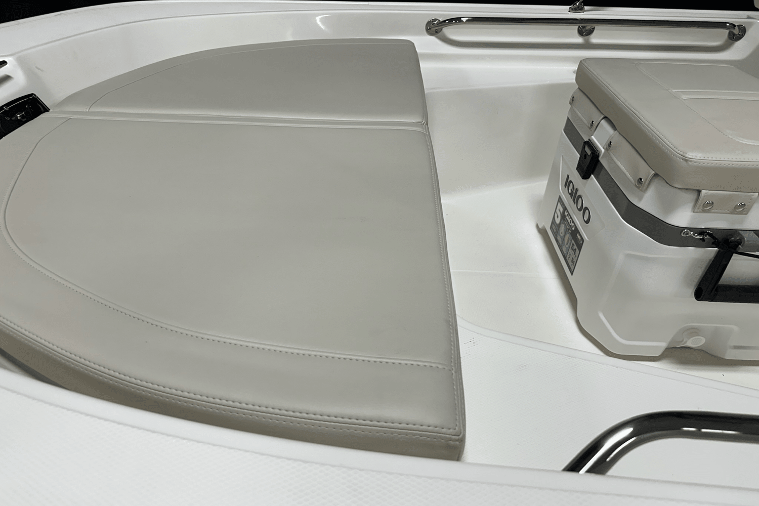 2026 Boston Whaler 150 Montauk Image Thumbnail #16