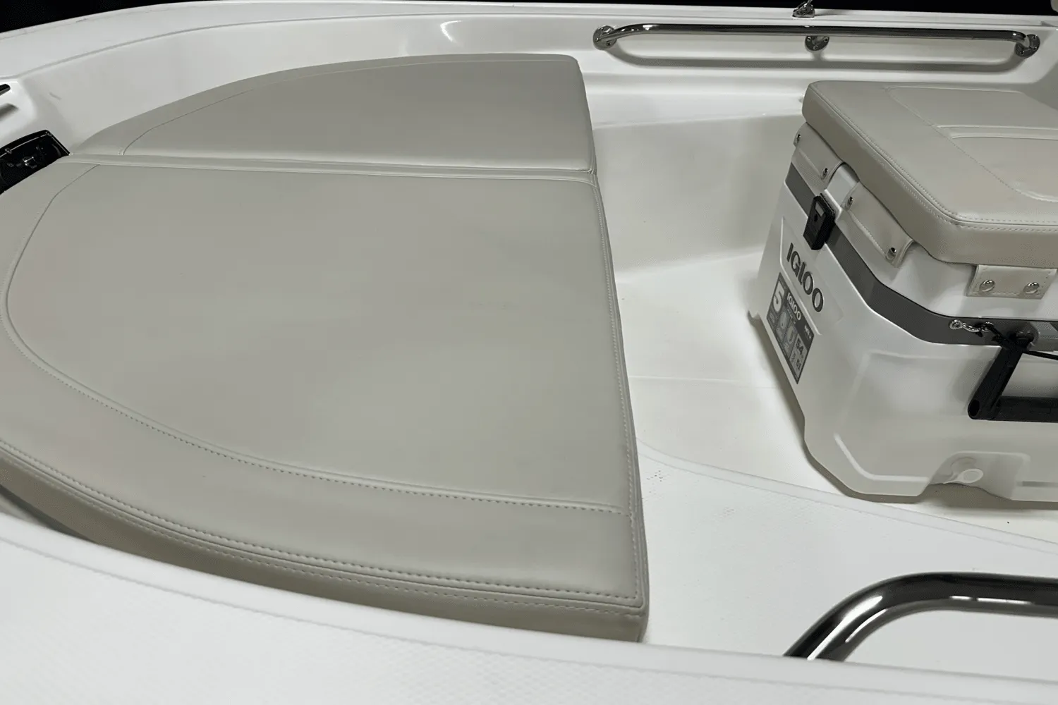 2026 Boston Whaler 150 Montauk Image Thumbnail #16
