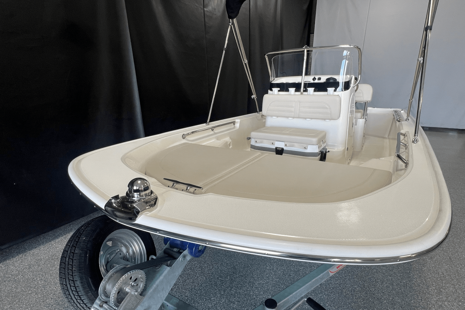 2026 Boston Whaler 150 Montauk Image Thumbnail #17
