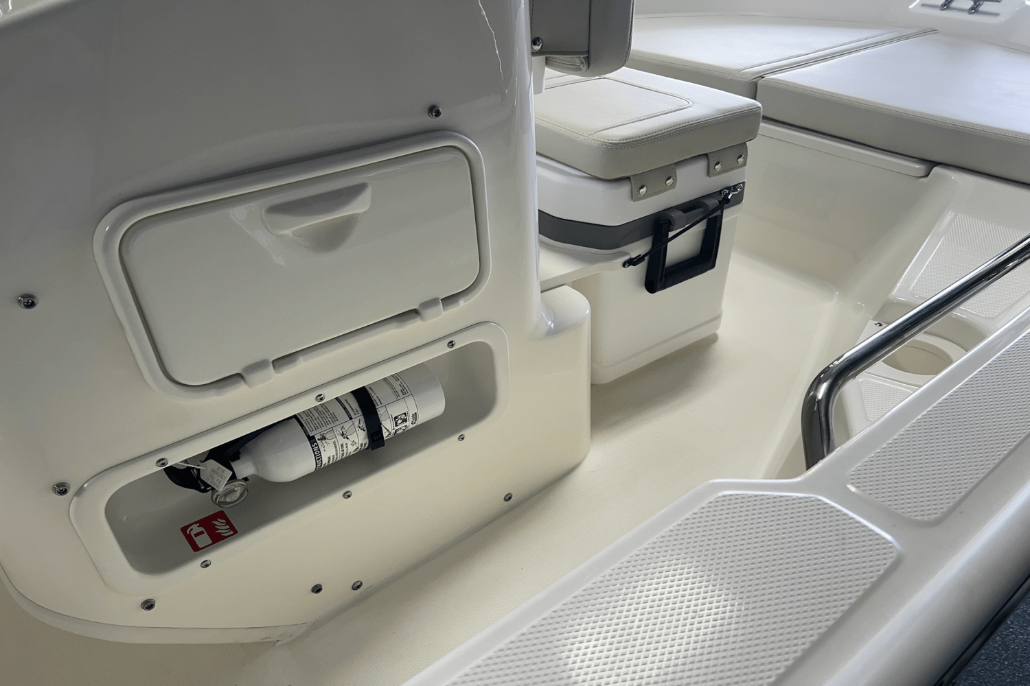 2026 Boston Whaler 150 Montauk Image Thumbnail #26