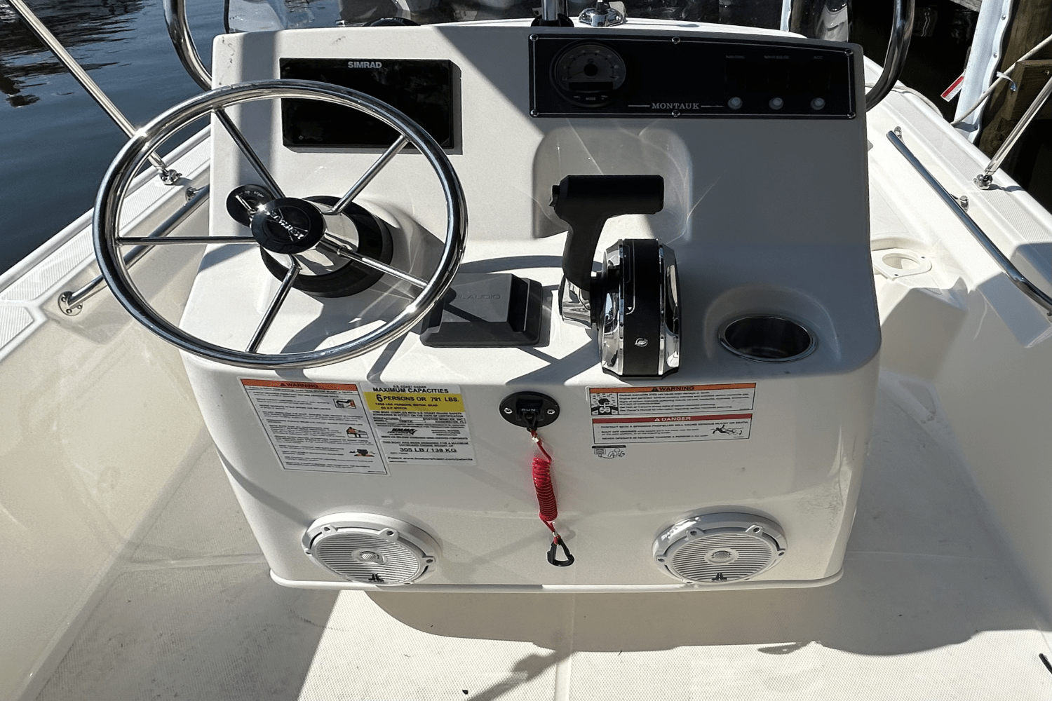 2026 Boston Whaler 150 Montauk Image Thumbnail #8