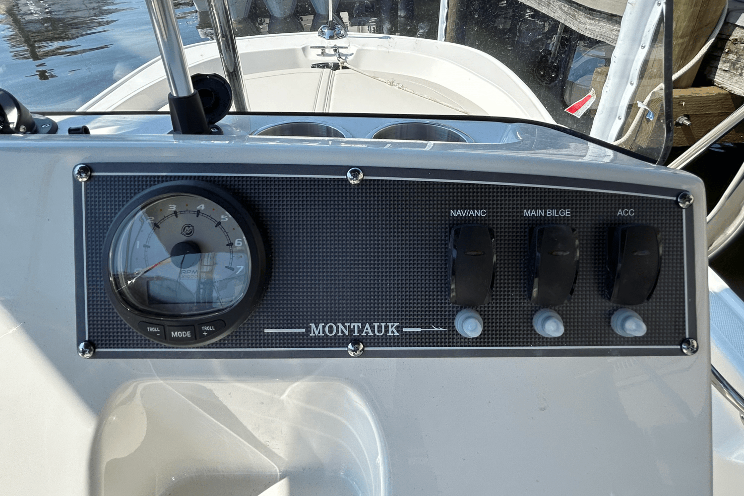 2026 Boston Whaler 150 Montauk Image Thumbnail #11