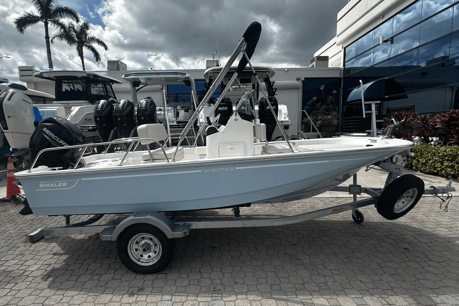 2026 Boston Whaler 150 Montauk Image Thumbnail #6