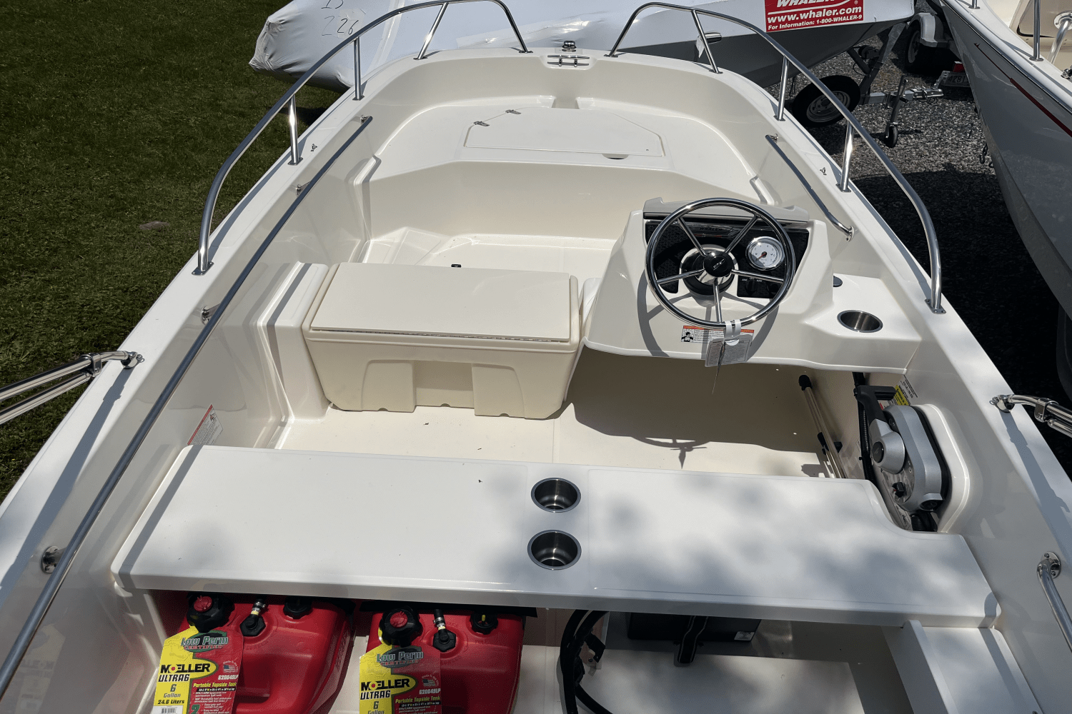 2025 Boston Whaler 160 Super Sport Image Thumbnail #5