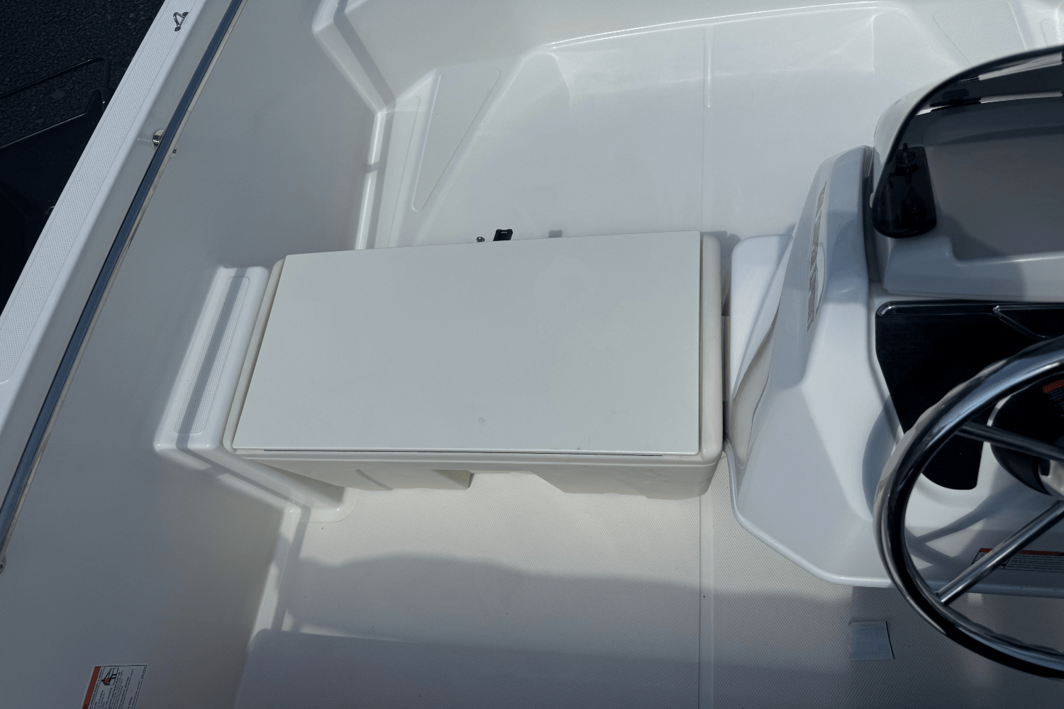 2025 Boston Whaler 160 Super Sport Image Thumbnail #10
