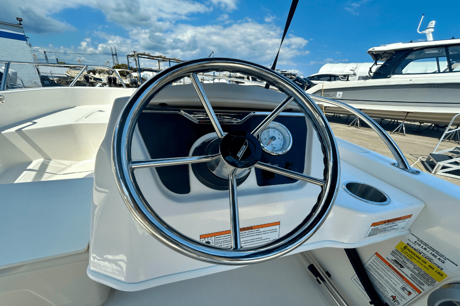 2025 Boston Whaler 160 Super Sport Image Thumbnail #11