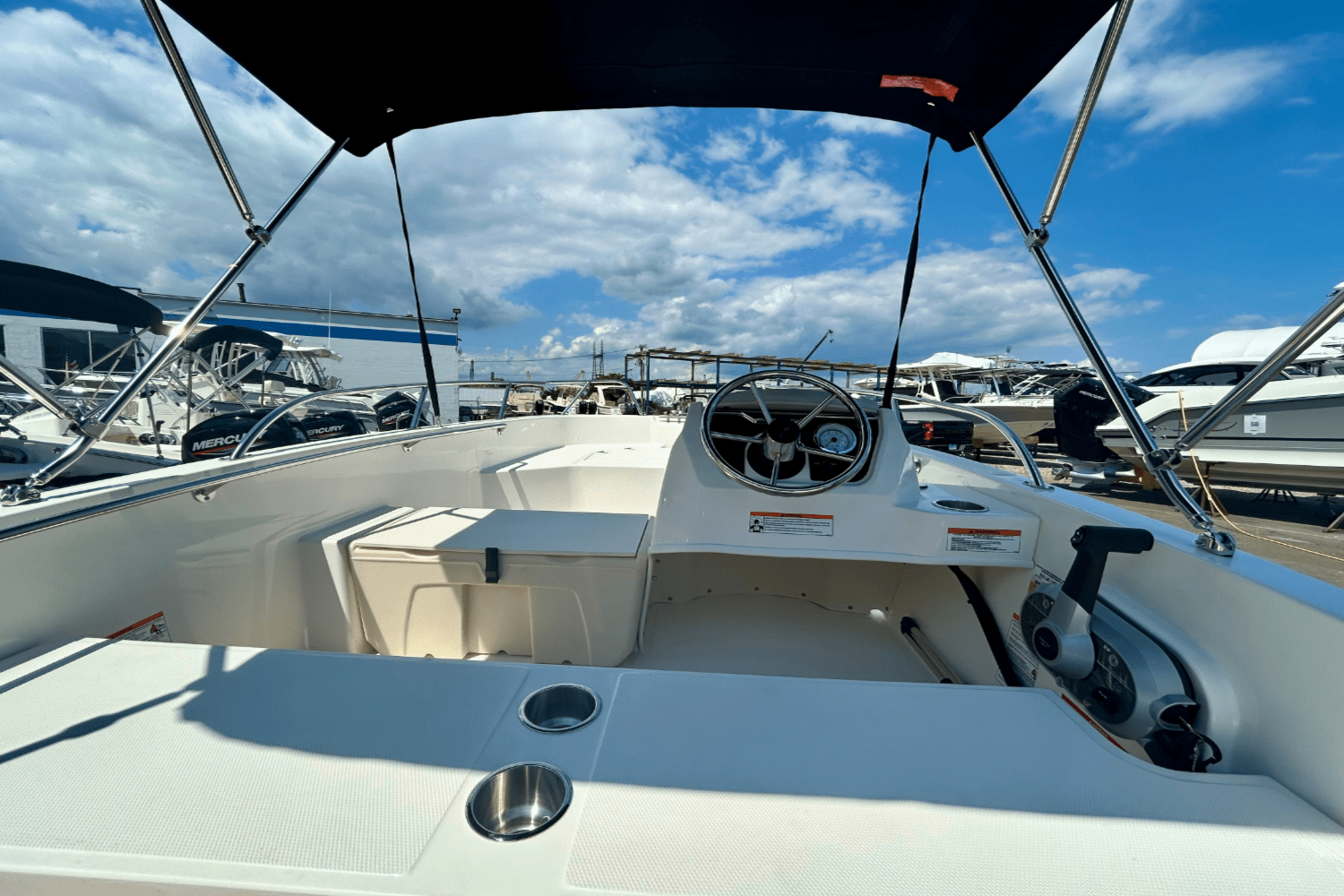 2025 Boston Whaler 160 Super Sport Image Thumbnail #8