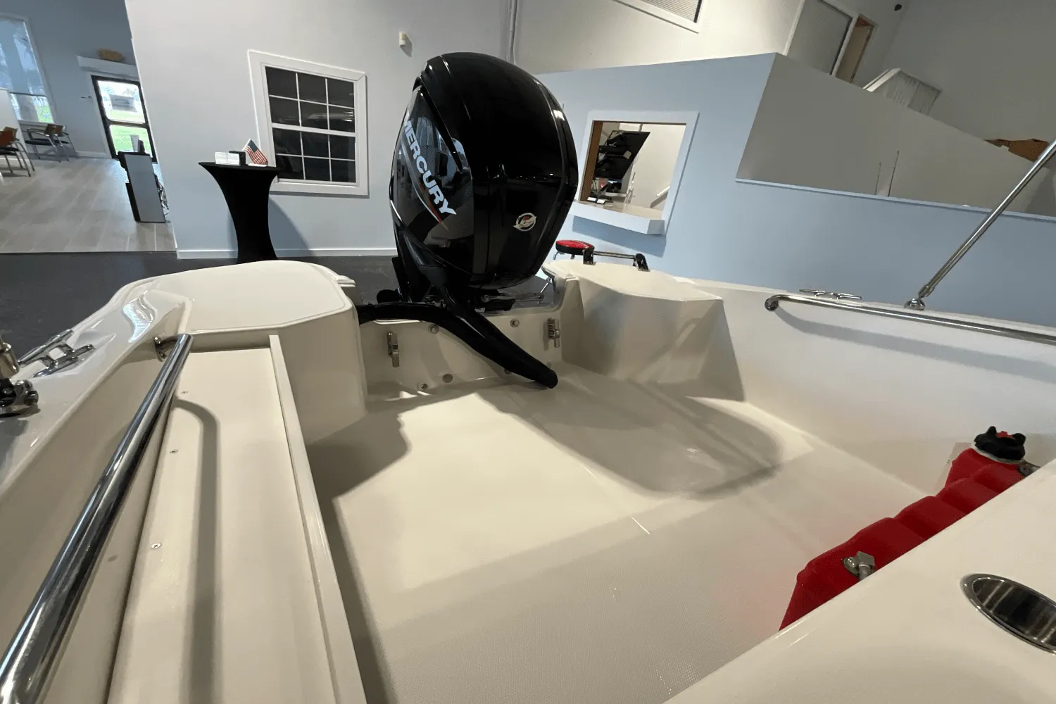 2025 Boston Whaler 160 Super Sport Image Thumbnail #6