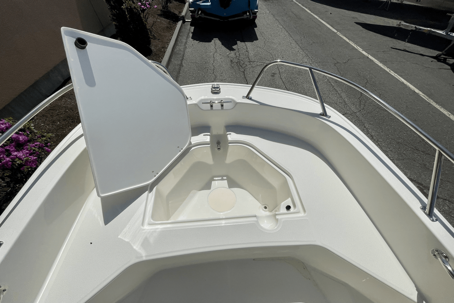 2025 Boston Whaler 160 Super Sport Image Thumbnail #10