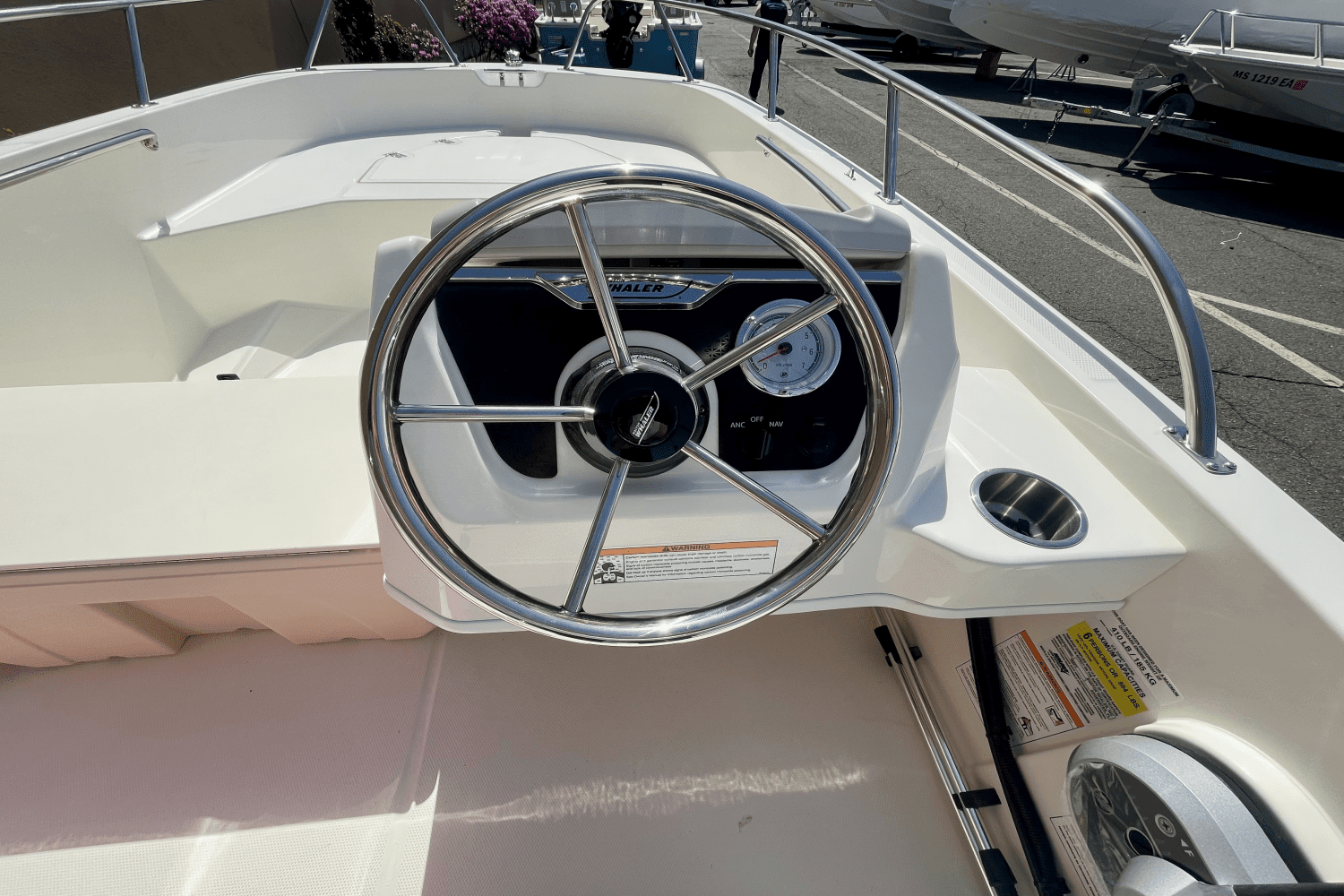 2025 Boston Whaler 160 Super Sport Image Thumbnail #5