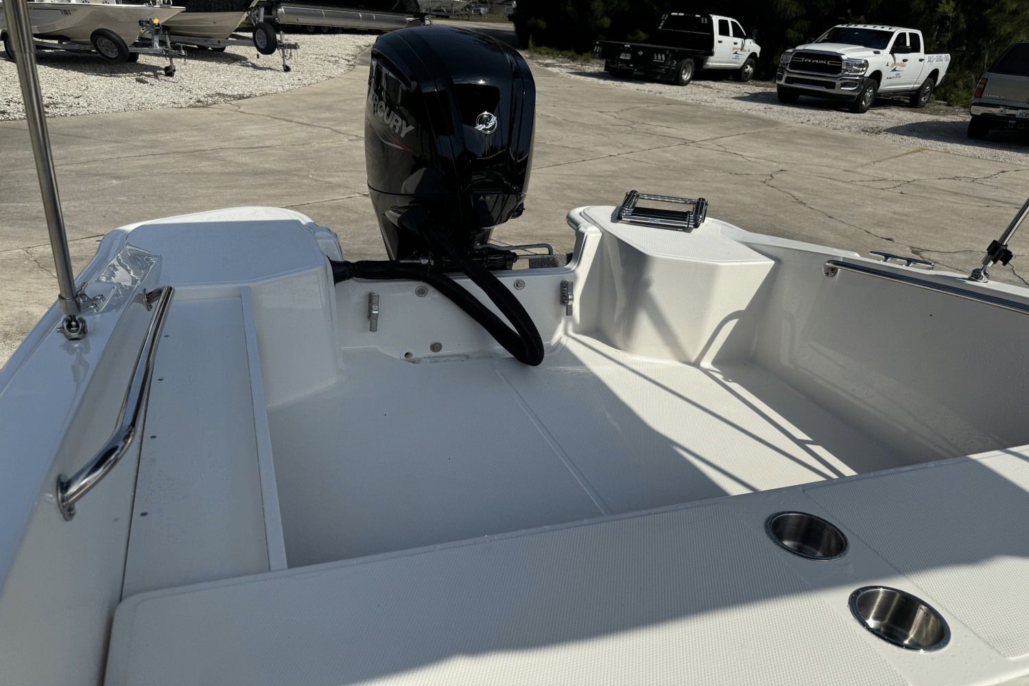 2025 Boston Whaler 160 Super Sport Image Thumbnail #6