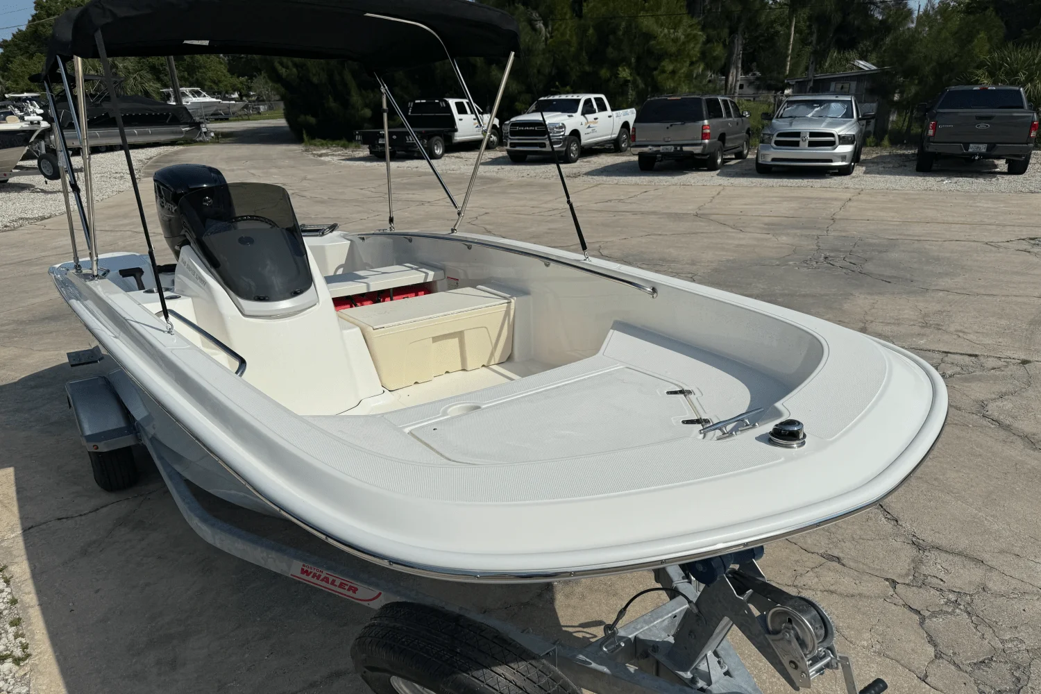 2025 Boston Whaler 160 Super Sport Image Thumbnail #10