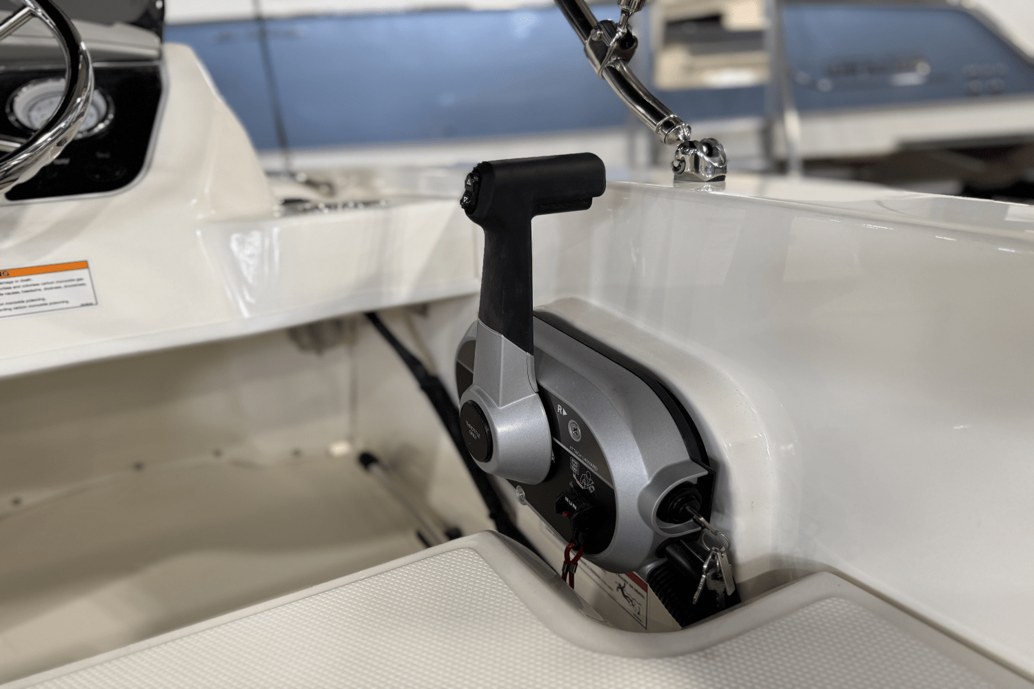 2025 Boston Whaler 160 Super Sport Image Thumbnail #11