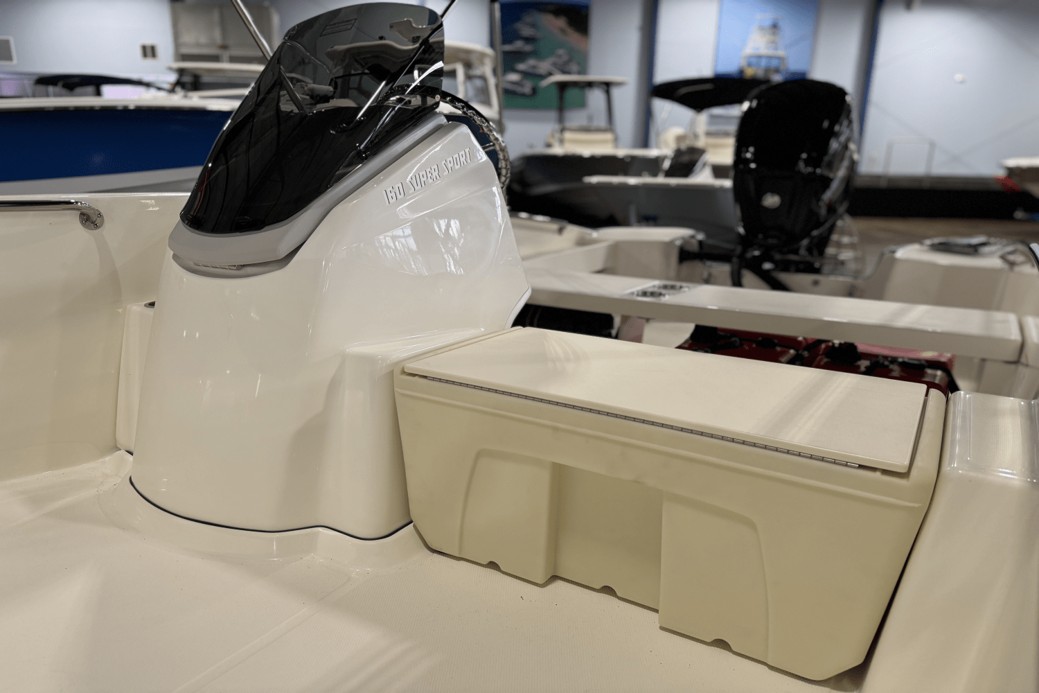 2025 Boston Whaler 160 Super Sport Image Thumbnail #8