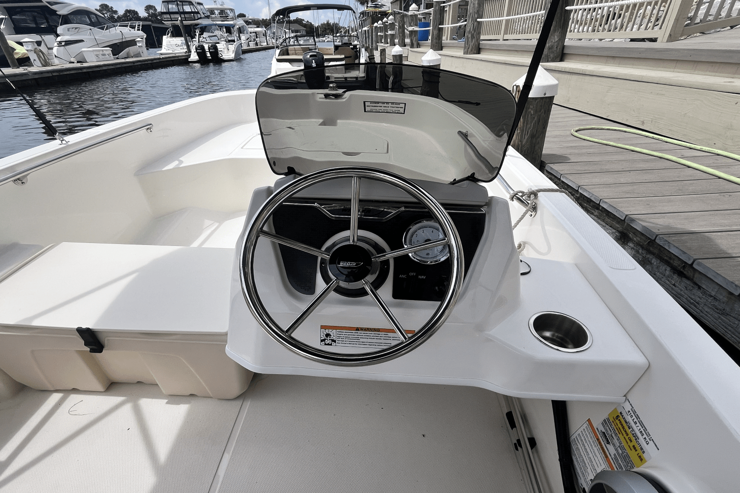 2025 Boston Whaler 160 Super Sport Image Thumbnail #6