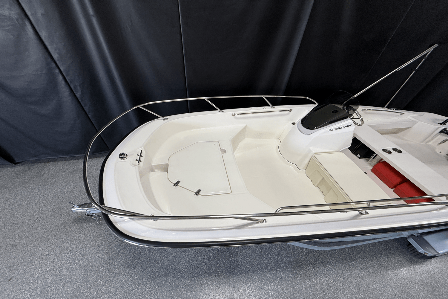 2025 Boston Whaler 160 Super Sport Image Thumbnail #8