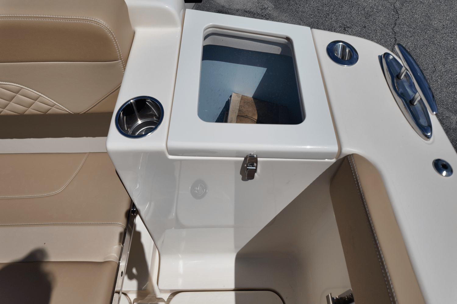 2026 Scout 330 LXF Image Thumbnail #7