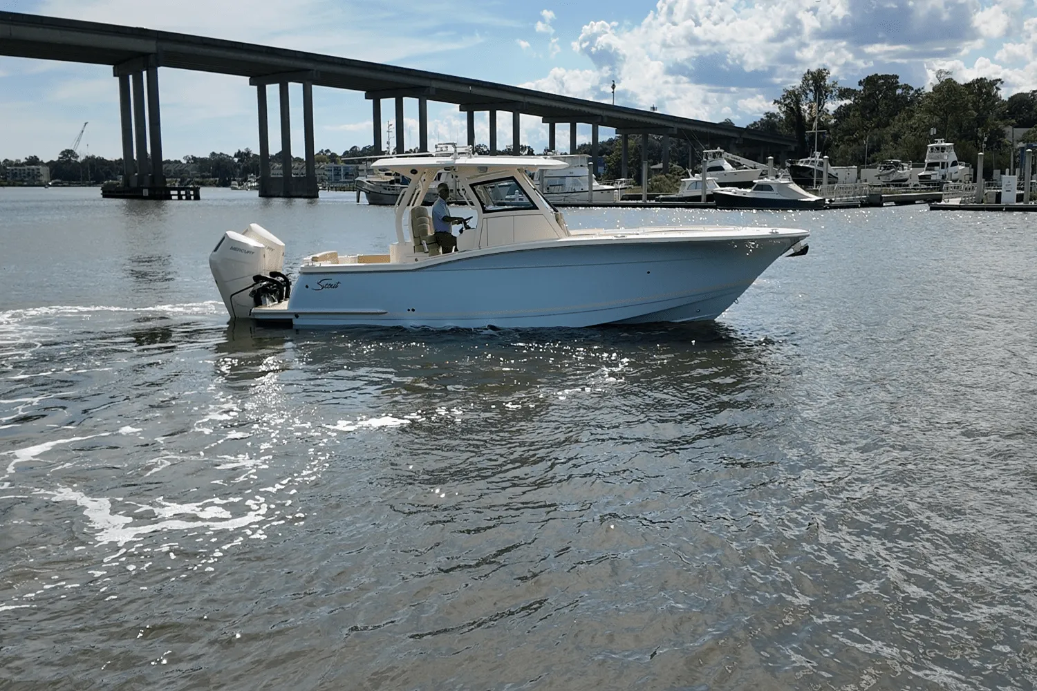 2026 Scout 330 LXF Image Thumbnail #1