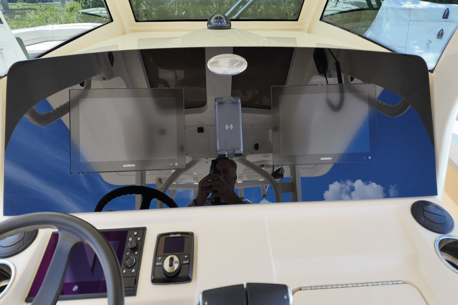 2026 Scout 330 LXF Image Thumbnail #14