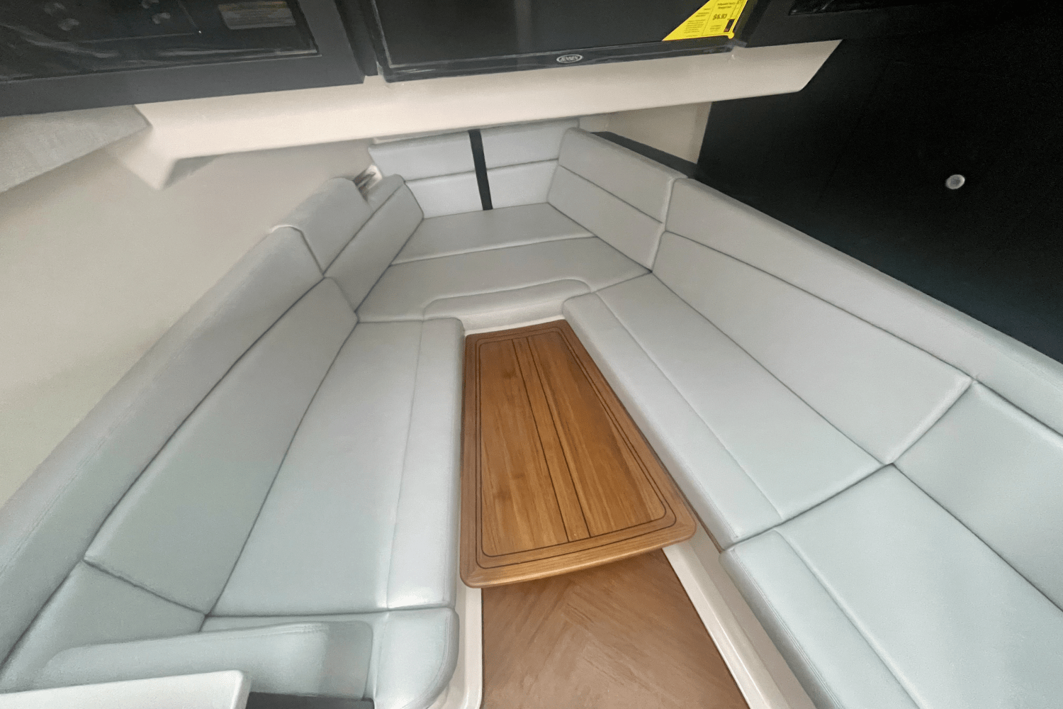2025 Boston Whaler 380 Realm Image Thumbnail #20