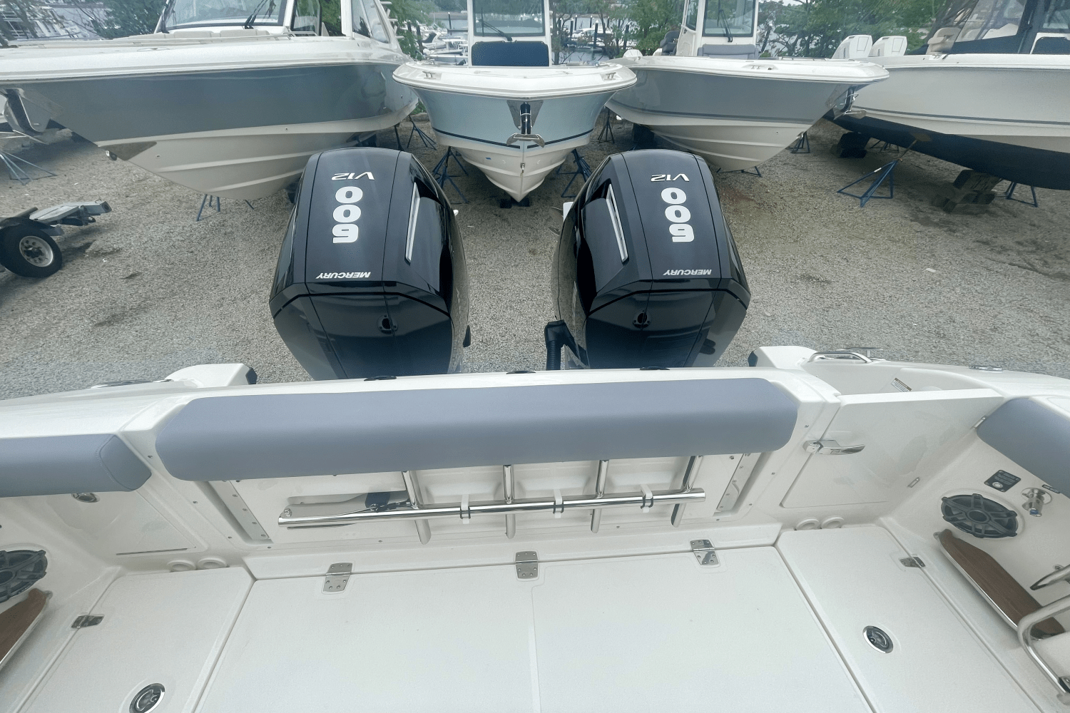 2025 Boston Whaler 380 Realm Image Thumbnail #2