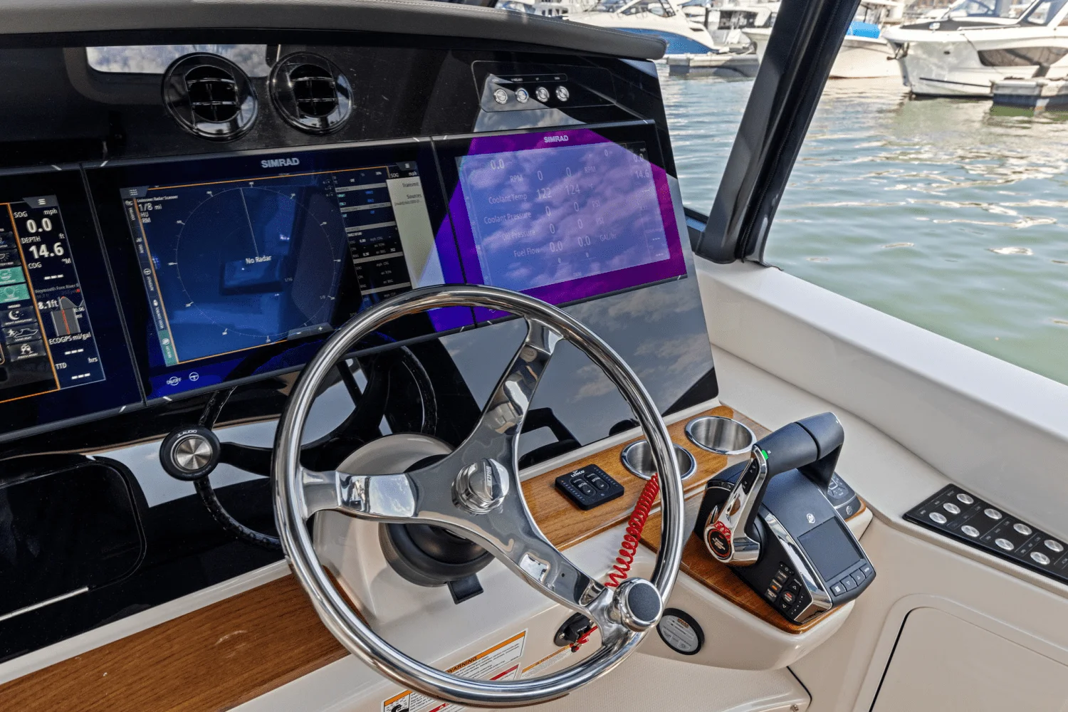 2025 Boston Whaler 380 Realm Image Thumbnail #32