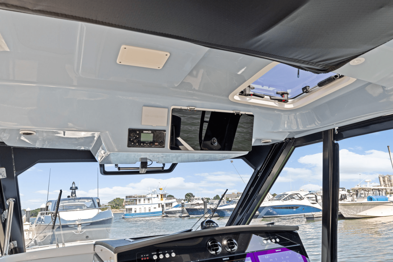 2025 Boston Whaler 380 Realm Image Thumbnail #34