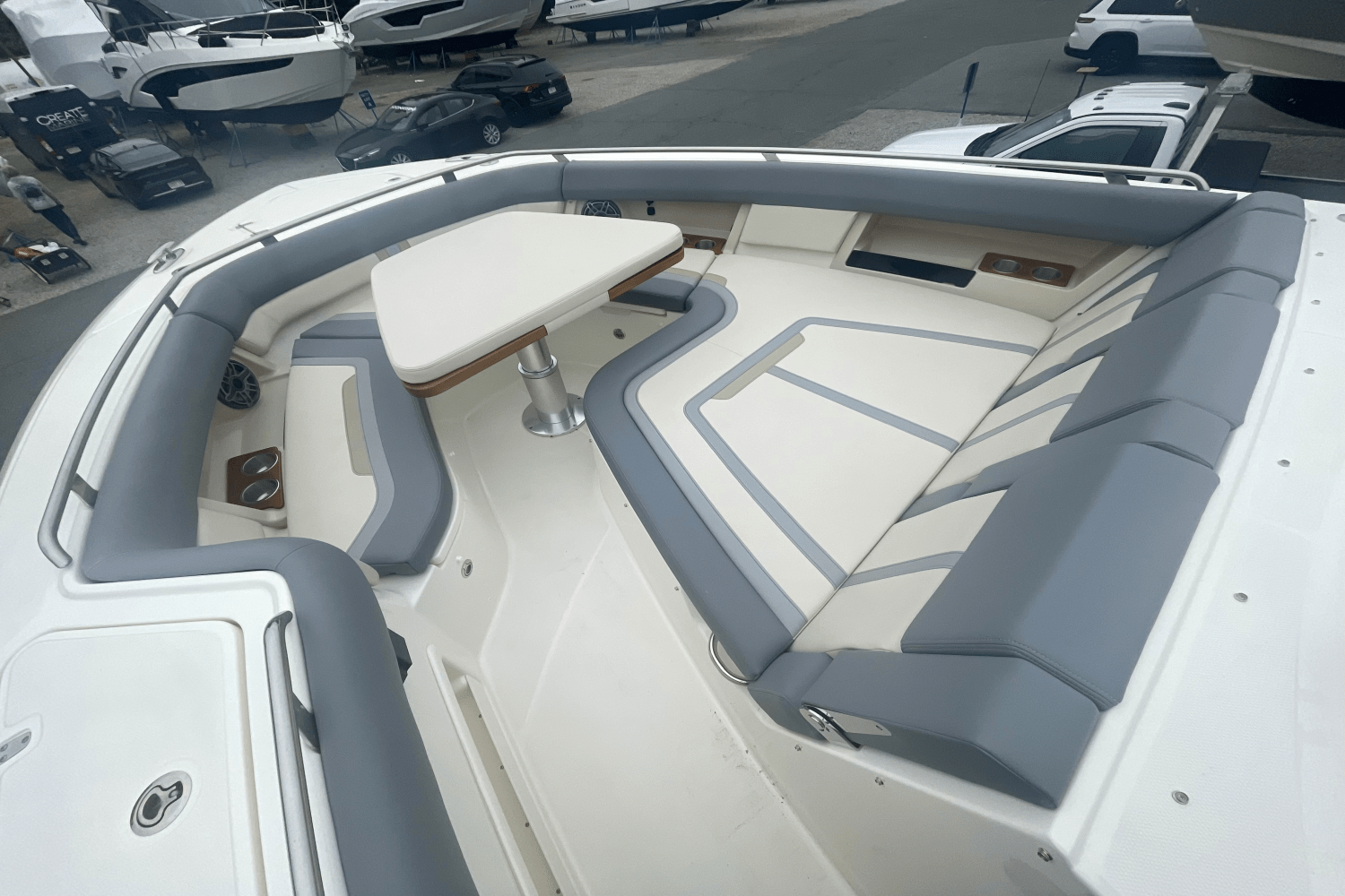 2025 Boston Whaler 380 Realm Image Thumbnail #23