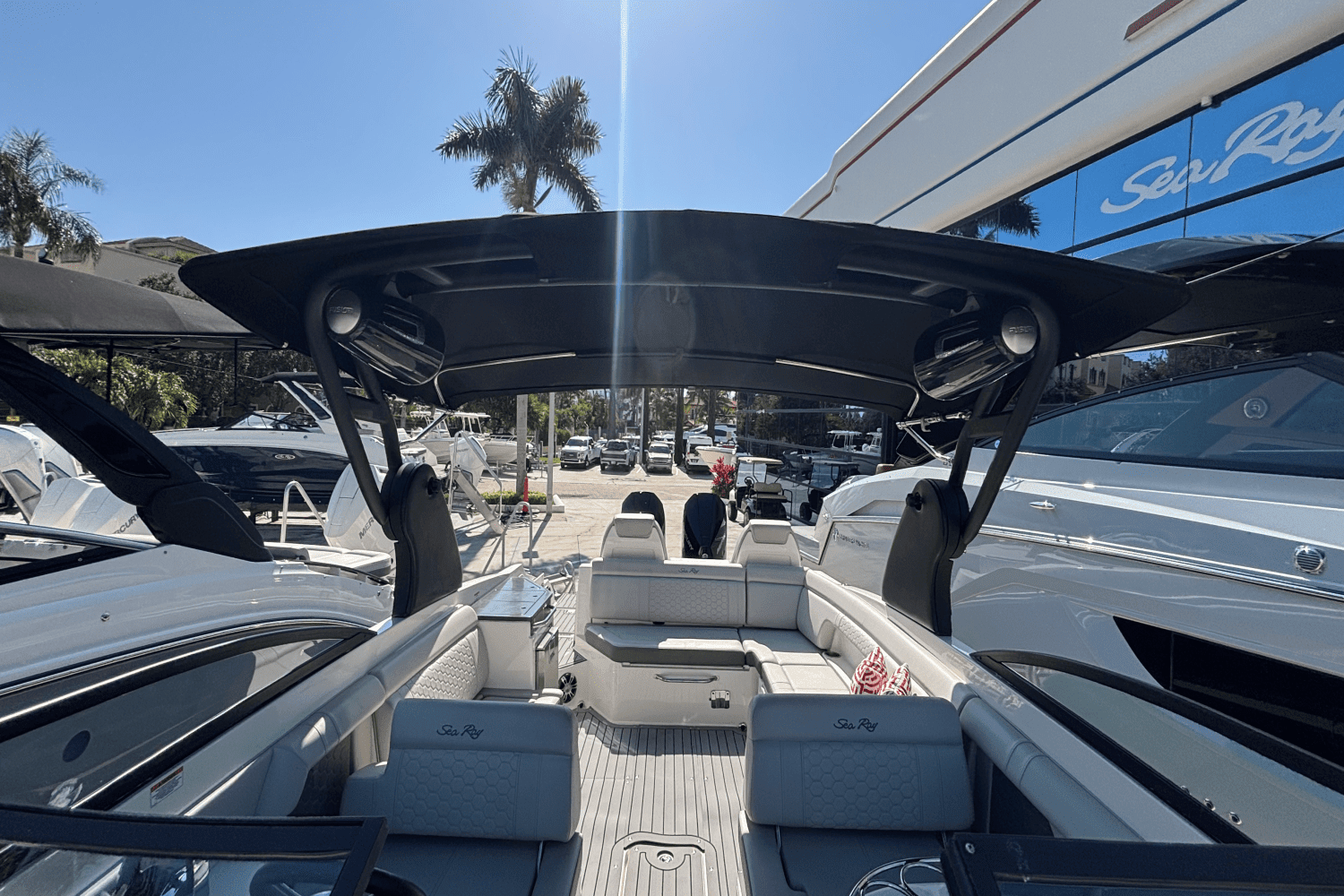 2020 Sea Ray SDX 290 Outboard Image Thumbnail #26