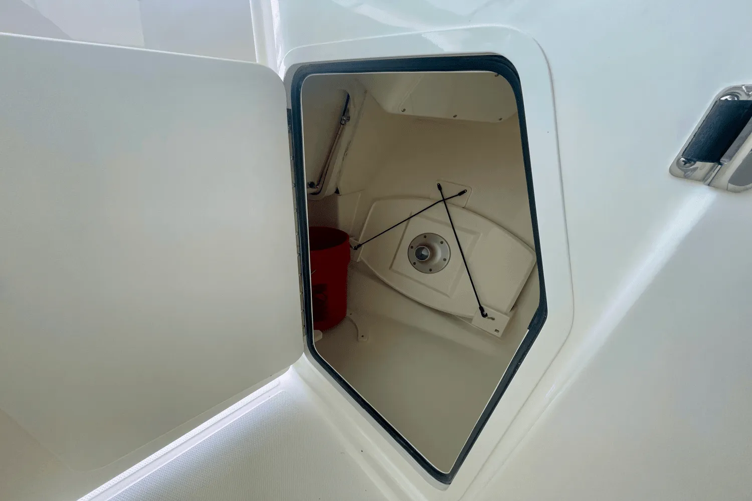 2025 Boston Whaler 280 Vantage Image Thumbnail #26