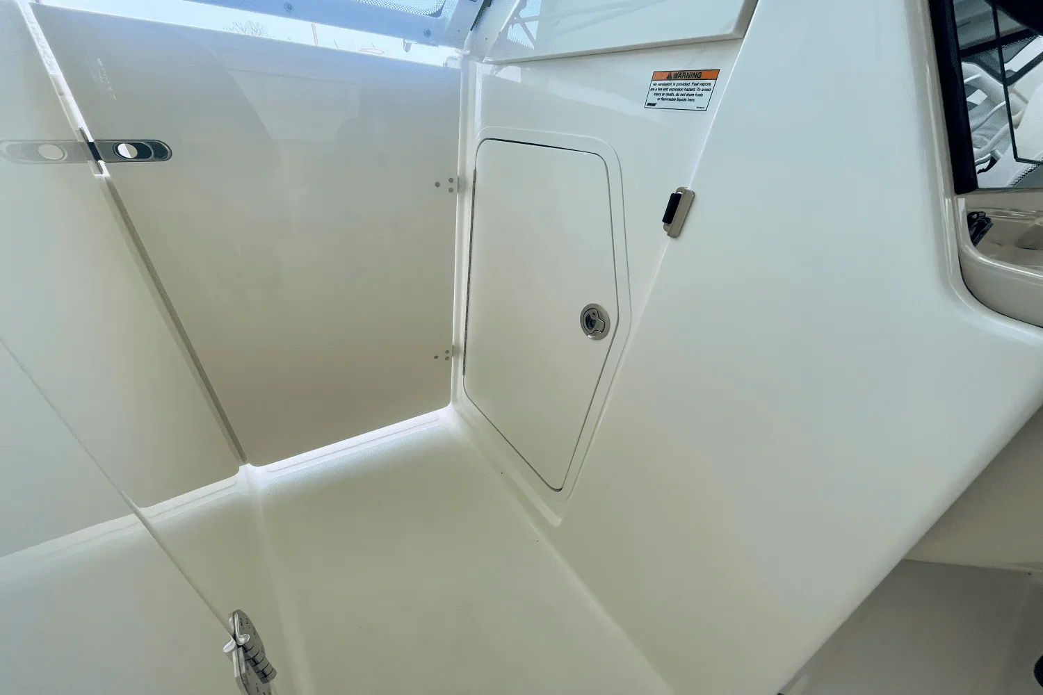 2025 Boston Whaler 280 Vantage Image Thumbnail #25