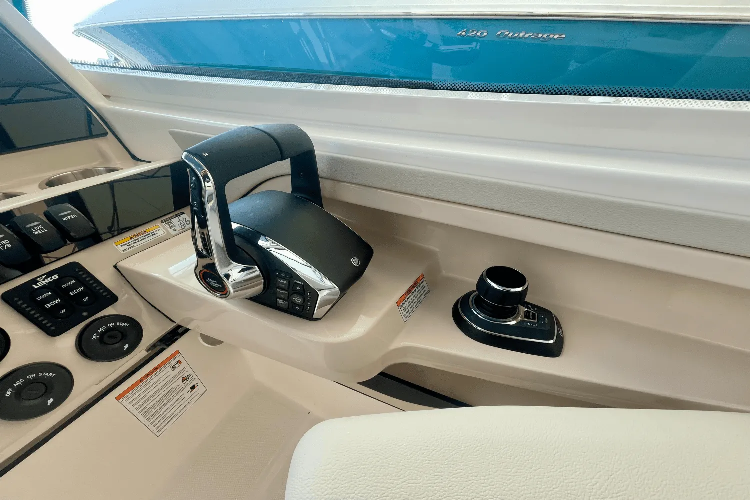 2025 Boston Whaler 280 Vantage Image Thumbnail #22