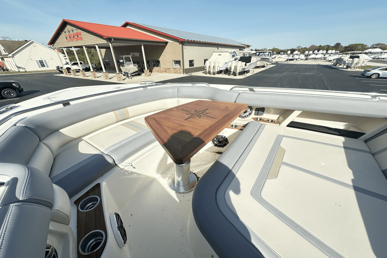2025 Boston Whaler 350 Realm Image Thumbnail #19