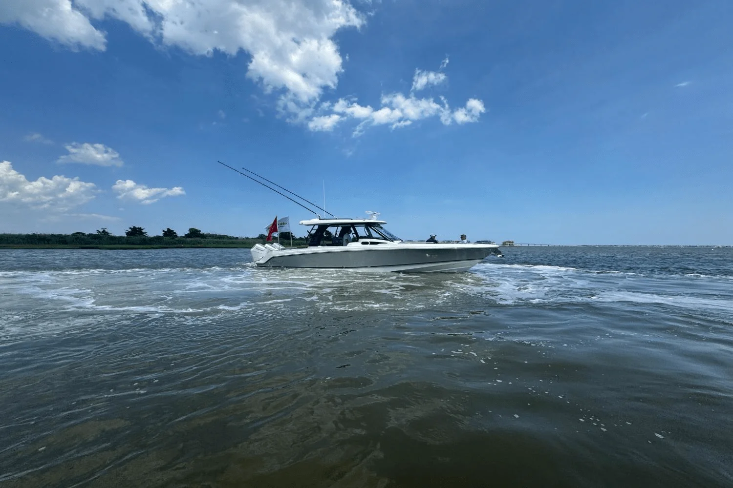 2025 Boston Whaler 350 Realm Image Thumbnail #10