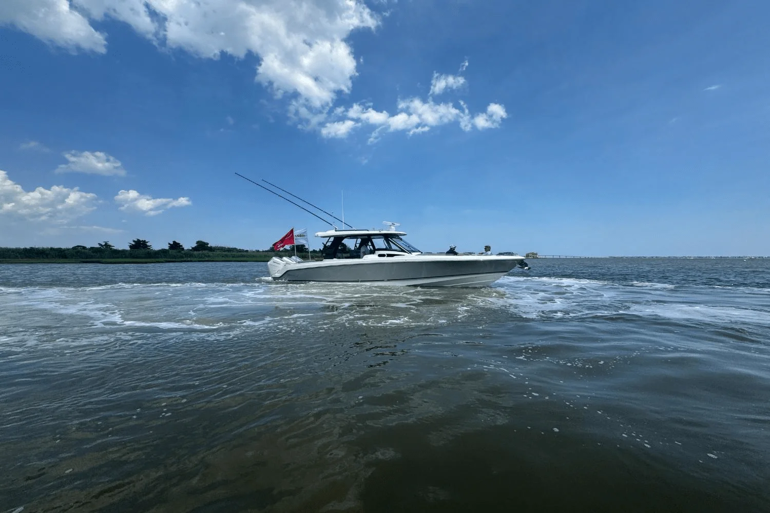 2025 Boston Whaler 350 Realm Image Thumbnail #1