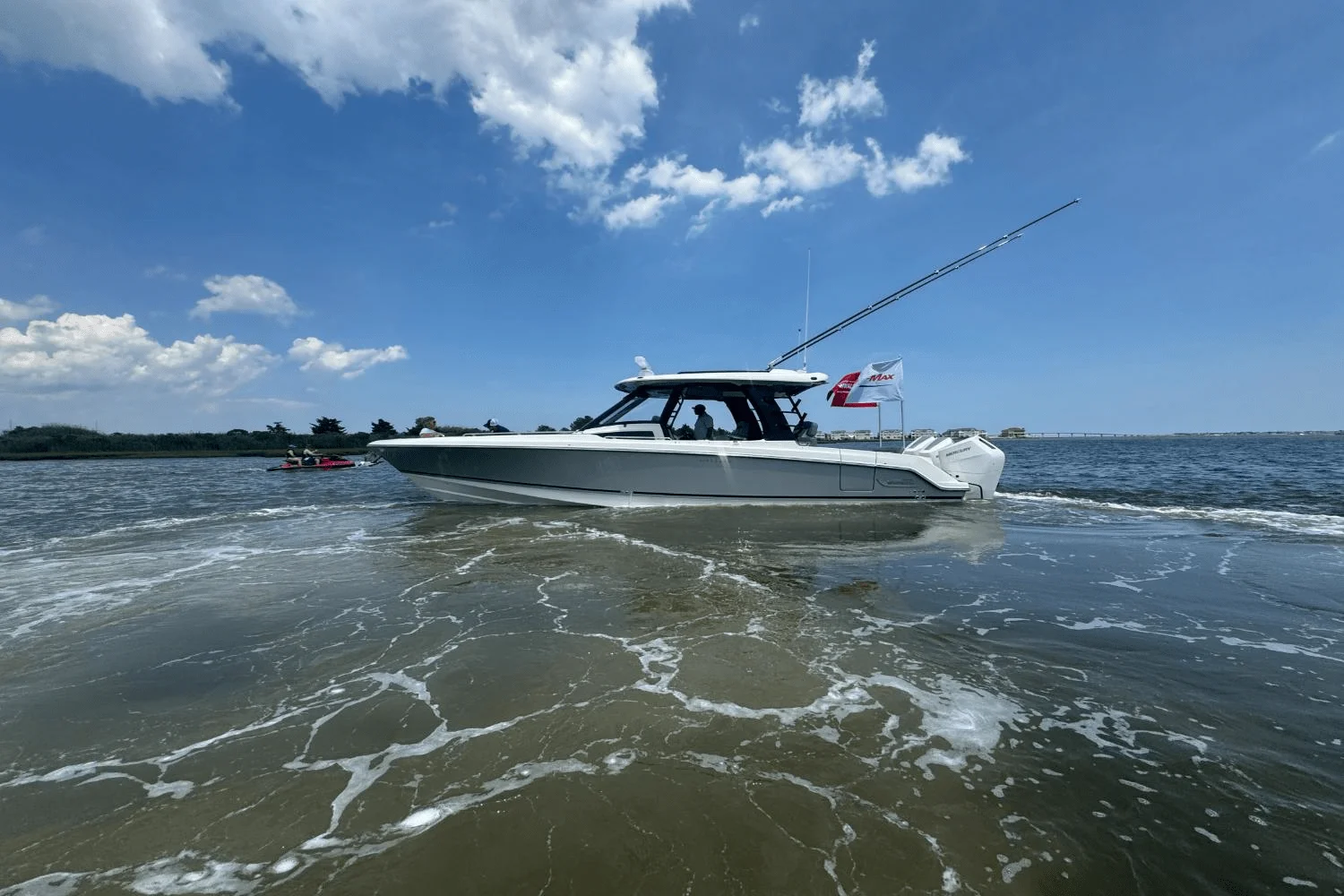 2025 Boston Whaler 350 Realm Image Thumbnail #7