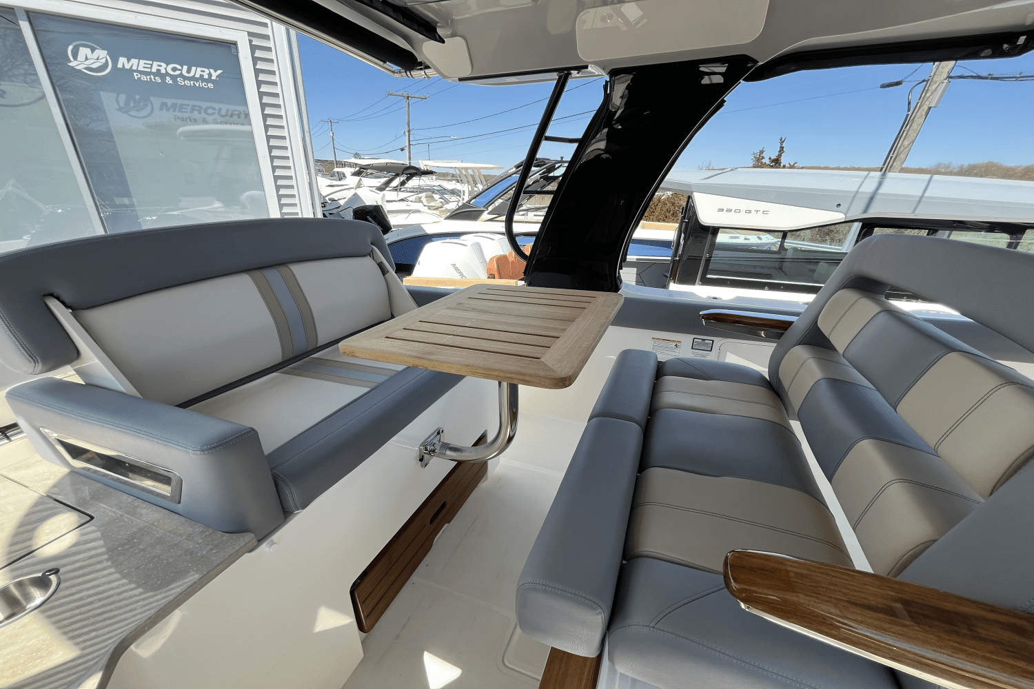 2025 Boston Whaler 350 Realm Image Thumbnail #29