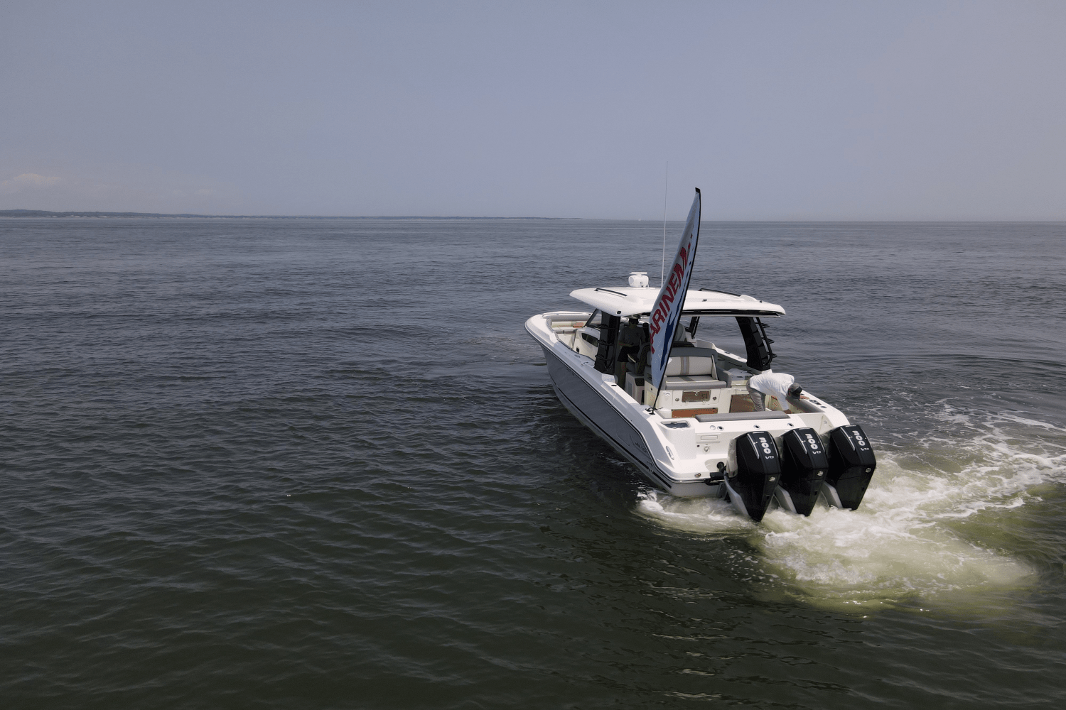 2025 Boston Whaler 350 Realm Image Thumbnail #4