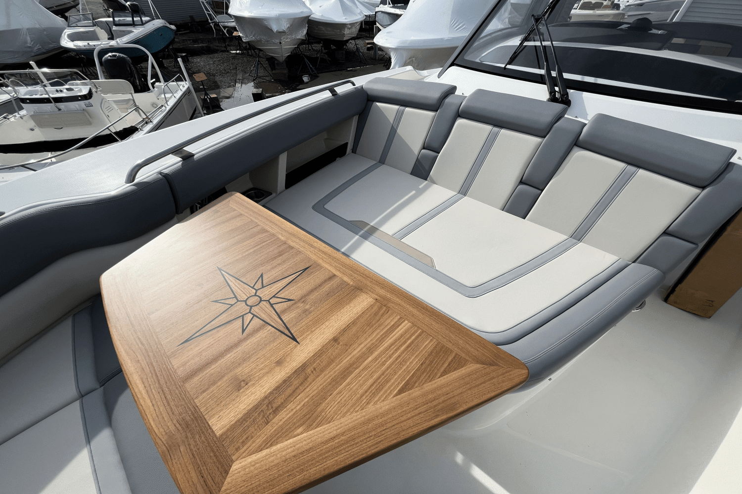2025 Boston Whaler 350 Realm Image Thumbnail #34