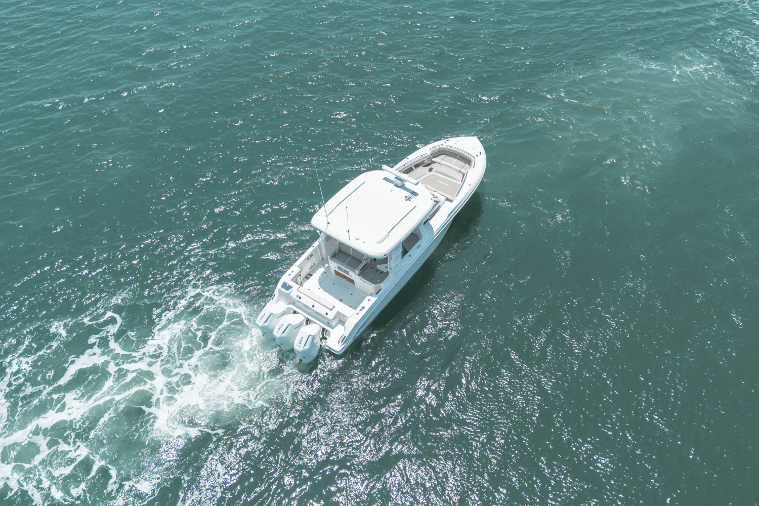 2025 Boston Whaler 350 Realm Image Thumbnail #4