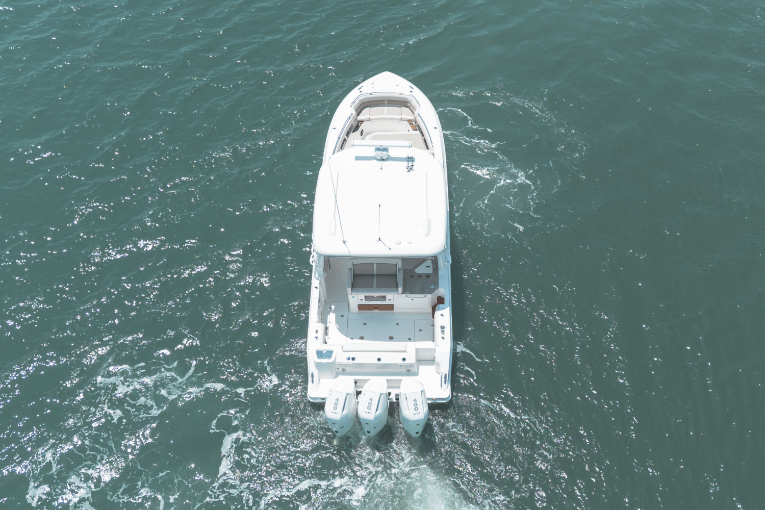 2025 Boston Whaler 350 Realm Image Thumbnail #5