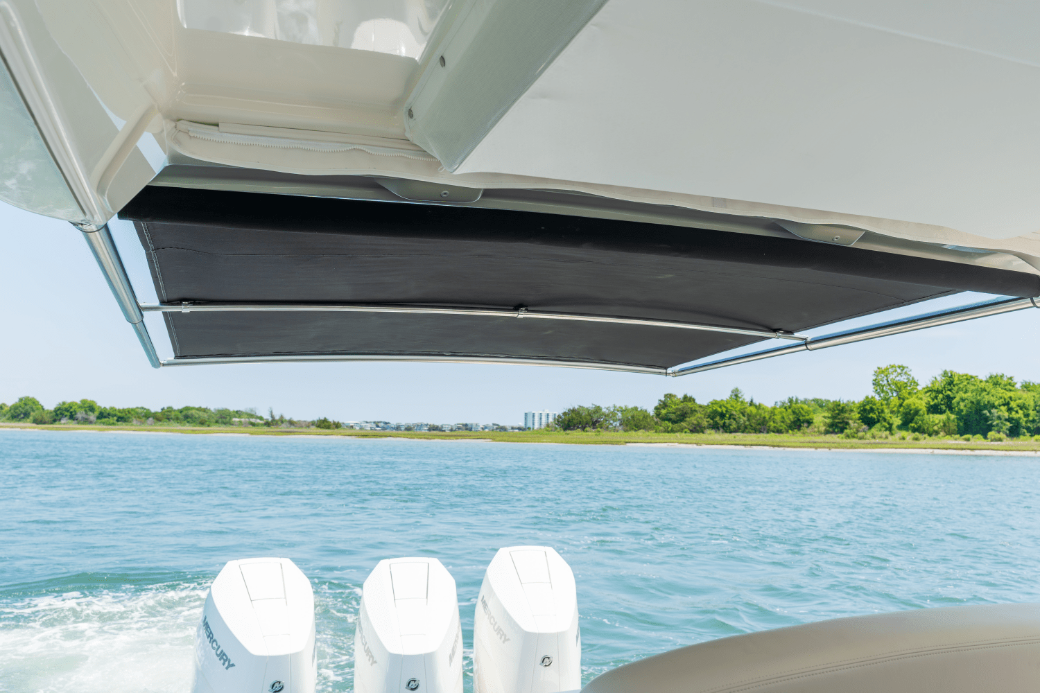 2025 Boston Whaler 350 Realm Image Thumbnail #37
