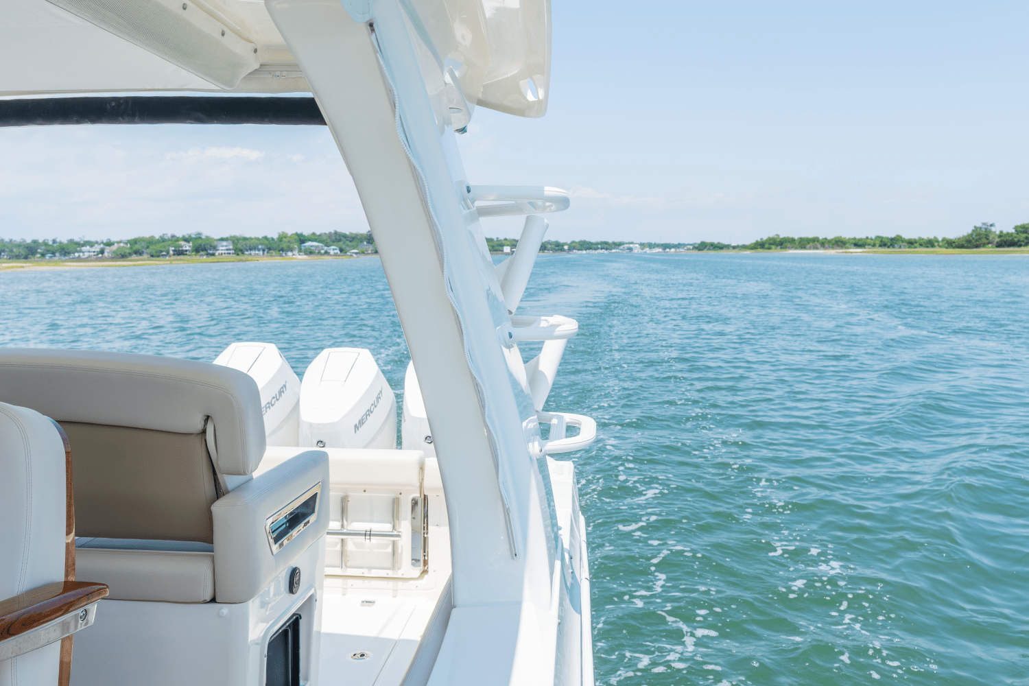 2025 Boston Whaler 350 Realm Image Thumbnail #33