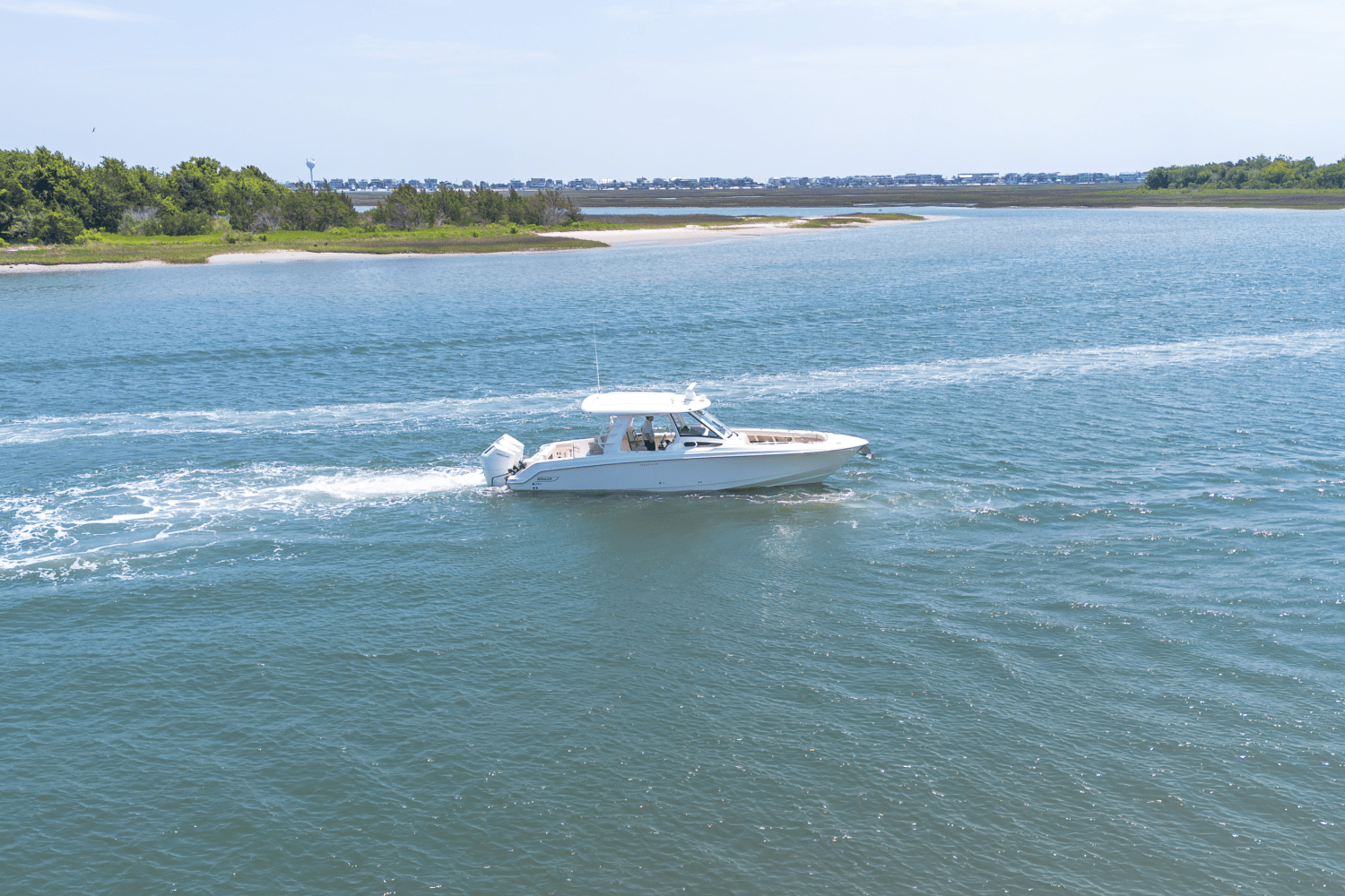 2025 Boston Whaler 350 Realm Image Thumbnail #1