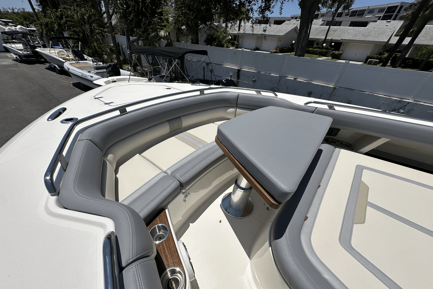 2025 Boston Whaler 350 Realm Image Thumbnail #33
